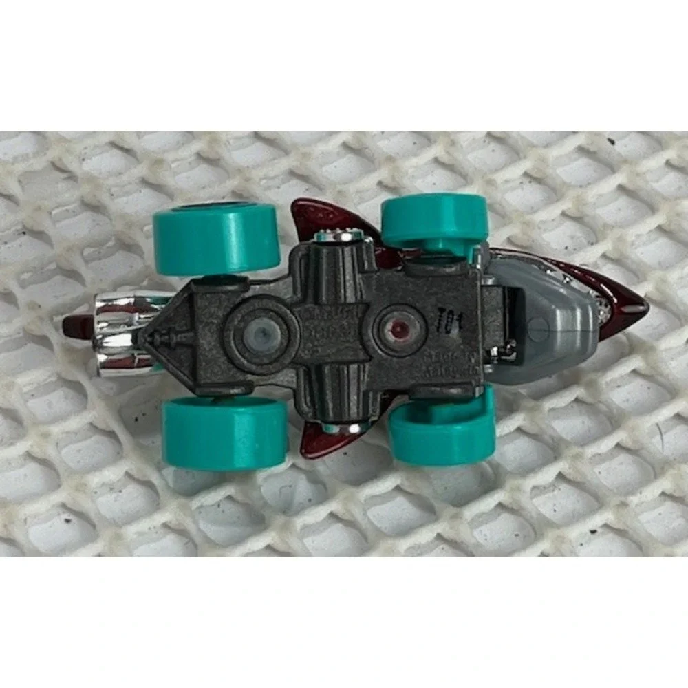 2021 Hot Wheels Shark Bite Shark Red HW‎ Mega Bite 1:64 DIECAST Toy Car-EUC